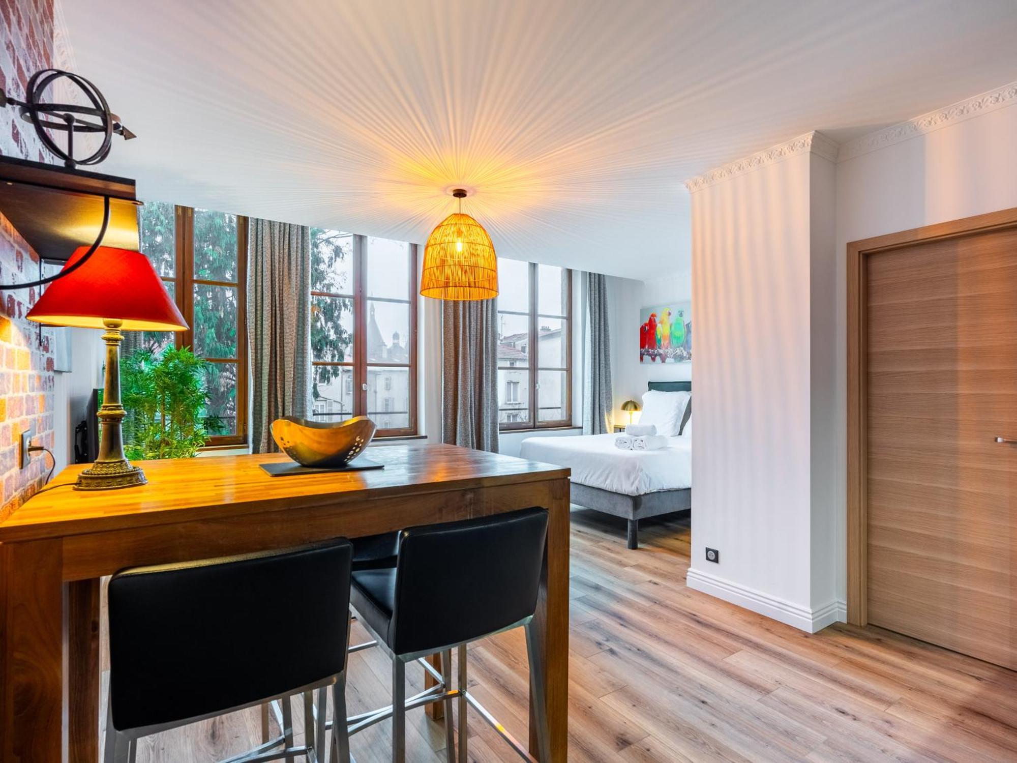 Le Relais Ducal - Appartements D'Hotes Vieille Ville Nancy Exteriör bild