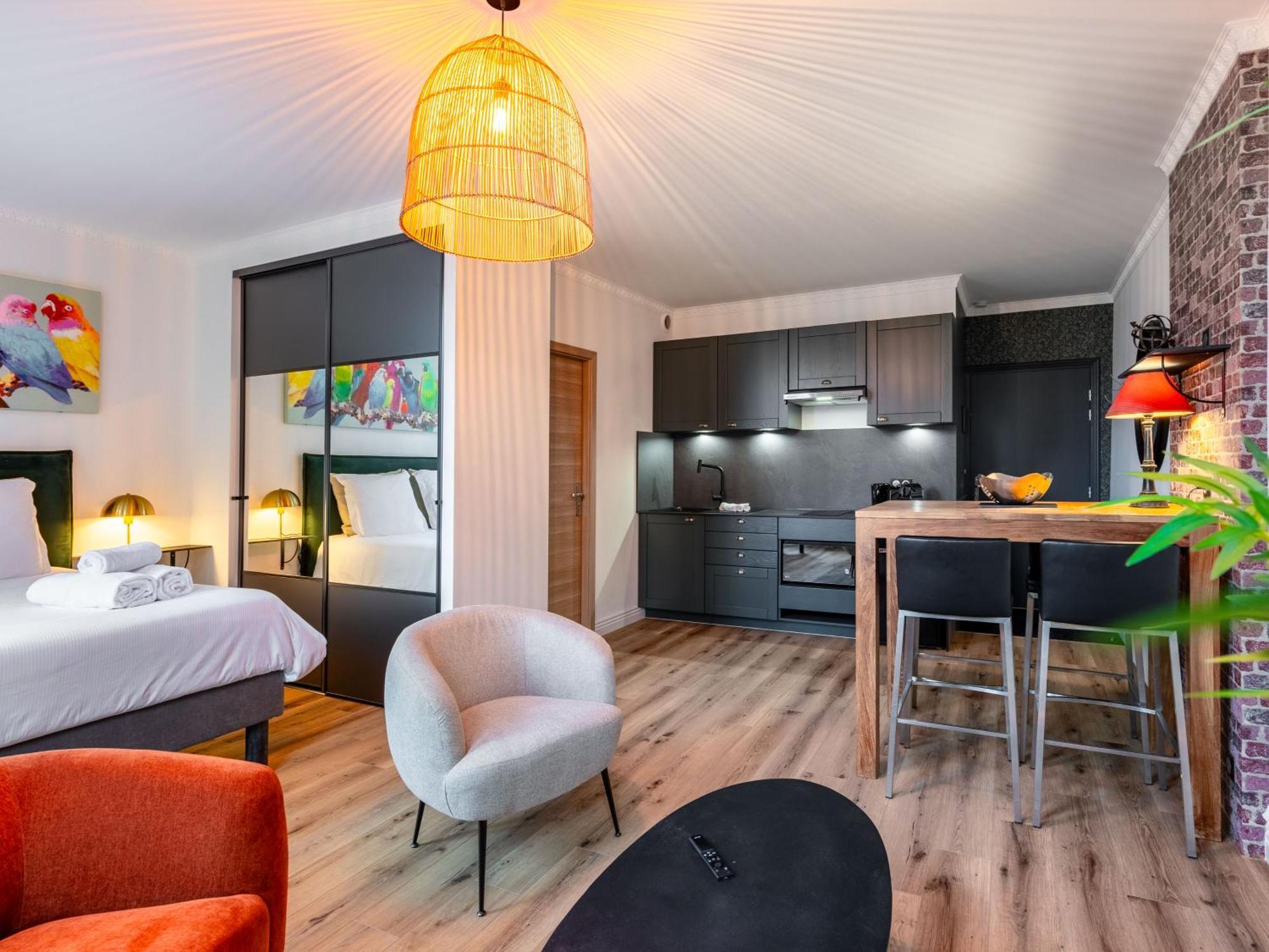 Le Relais Ducal - Appartements D'Hotes Vieille Ville Nancy Exteriör bild