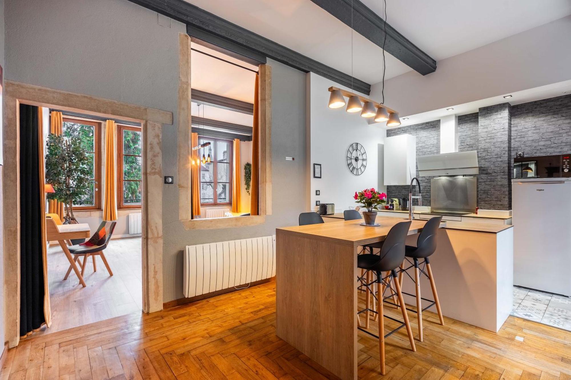 Le Relais Ducal - Appartements D'Hotes Vieille Ville Nancy Exteriör bild